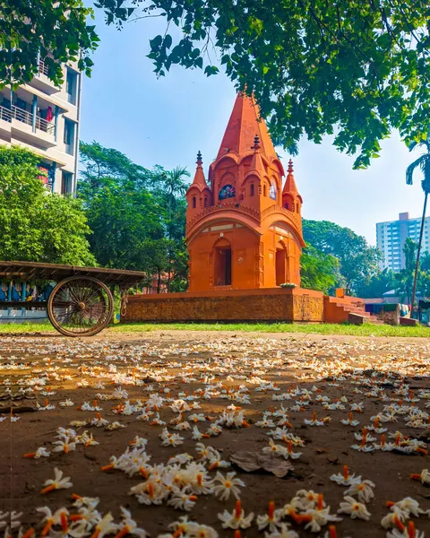 Shiva temple, Jagannath Hall